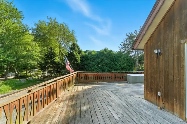 $945,000 | 130 South Niantic Drive, Charlestown, RI 02813