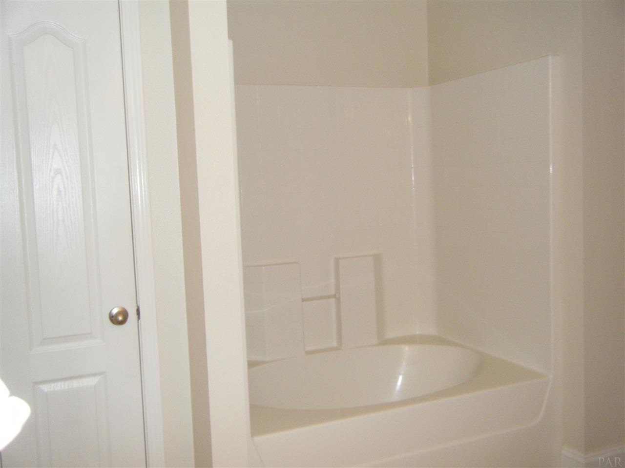 8657 Fields Road Milton, FL 32583 - Photo 15 of 25 Gallery Image 15