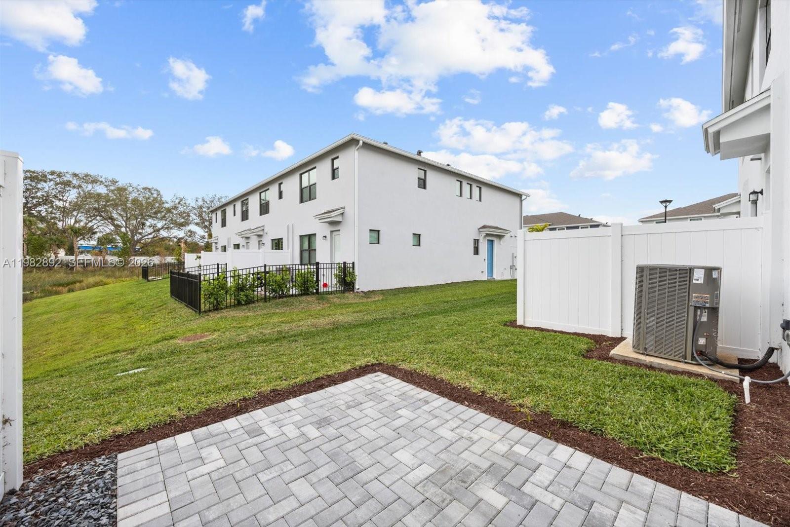 288 Southwest Sally Way, Unit 288 Stuart, FL 34997 - Photo 31 of 43 Yard Is Fenced