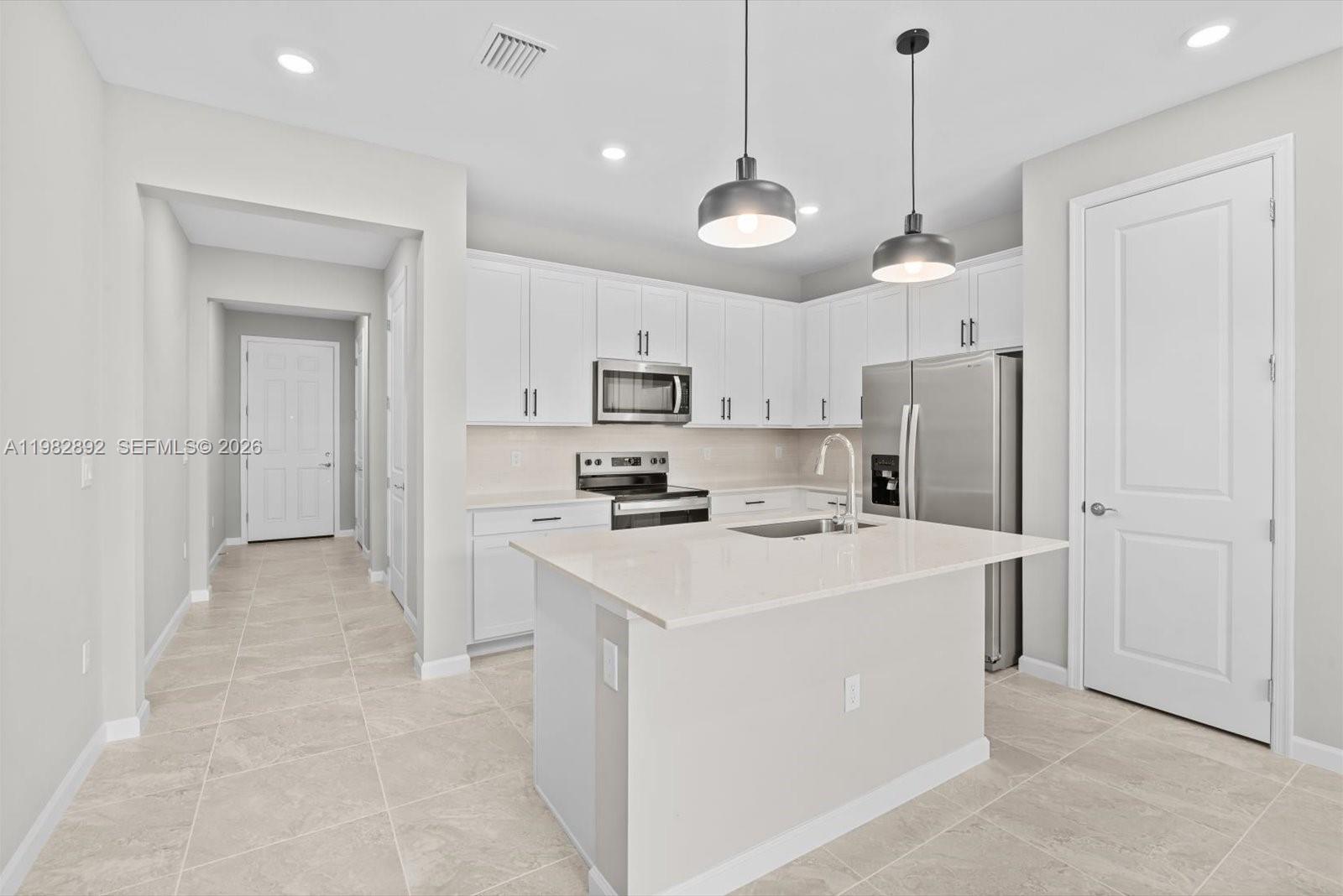 288 Southwest Sally Way, Unit 288 Stuart, FL 34997 - Photo 5 of 43