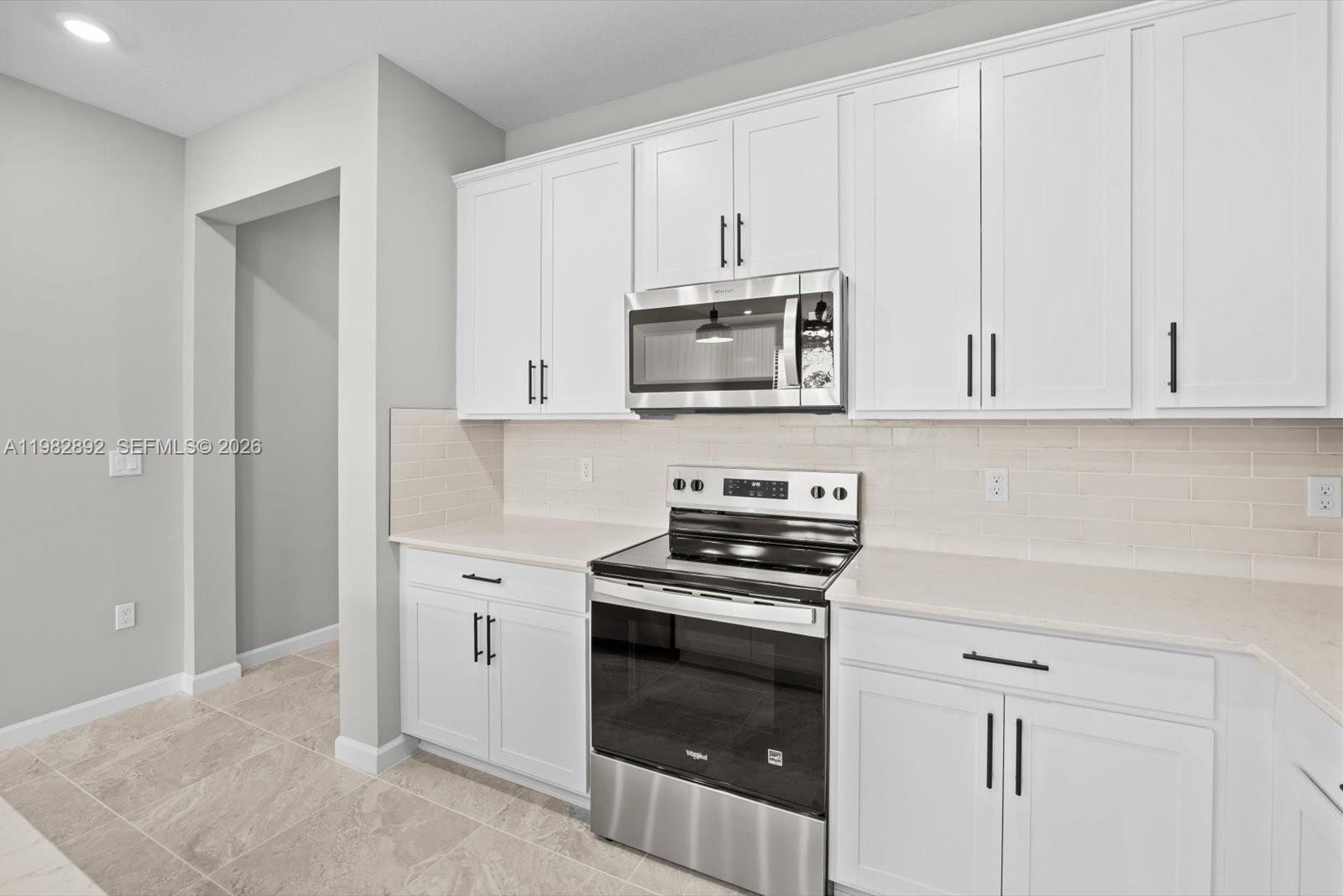 288 Southwest Sally Way, Unit 288 Stuart, FL 34997 - Photo 8 of 43