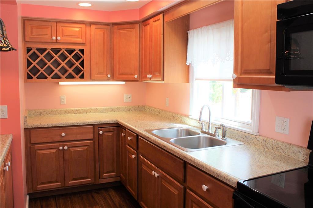 1615 Pine Hollow Road McKees Rocks, PA 15136 - Photo 2 of 25