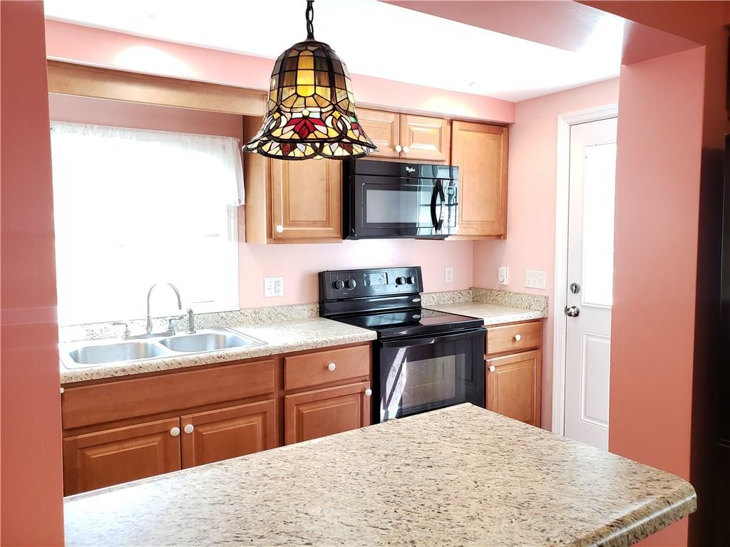 1615 Pine Hollow Road McKees Rocks, PA 15136 - Photo 3 of 25