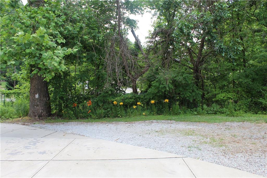 1615 Pine Hollow Road McKees Rocks, PA 15136 - Photo 24 of 25