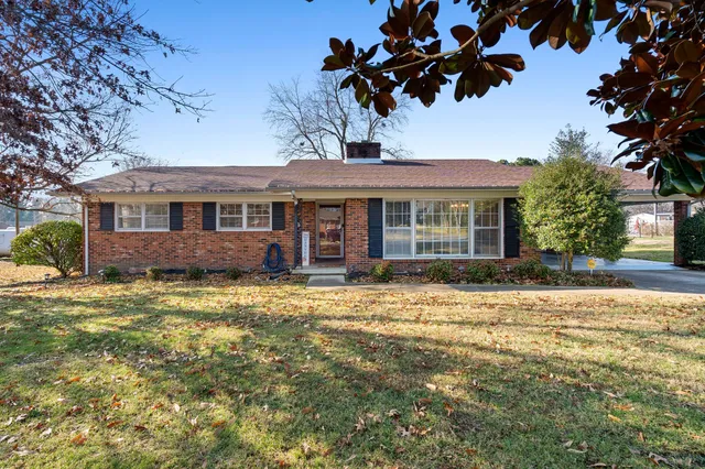 $340,000 | 705 Dow Drive, Shelbyville, TN 37160