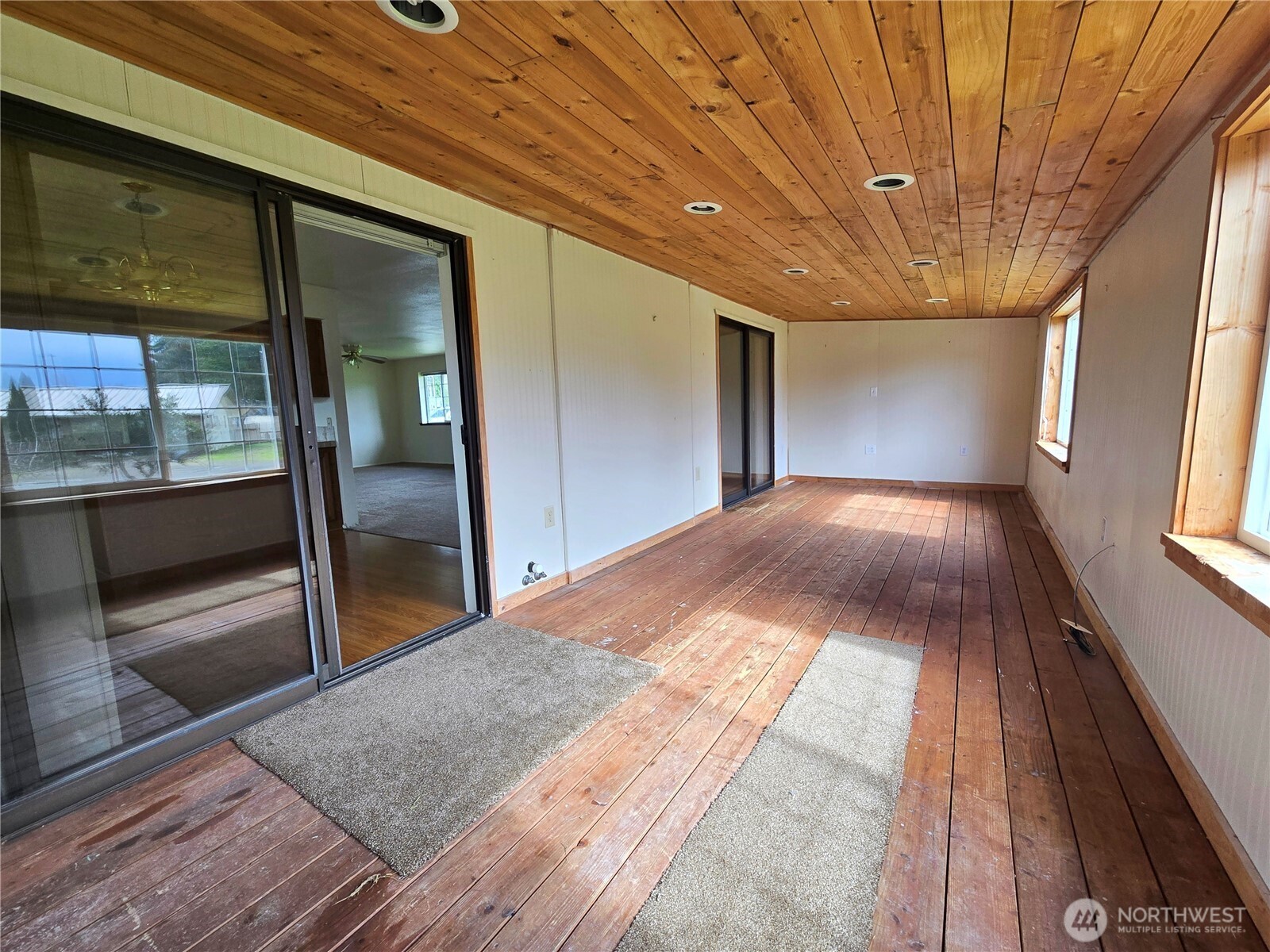 831 Robin Hood Loop Forks, WA 98331 - Photo 11 of 32 Gallery Image 11