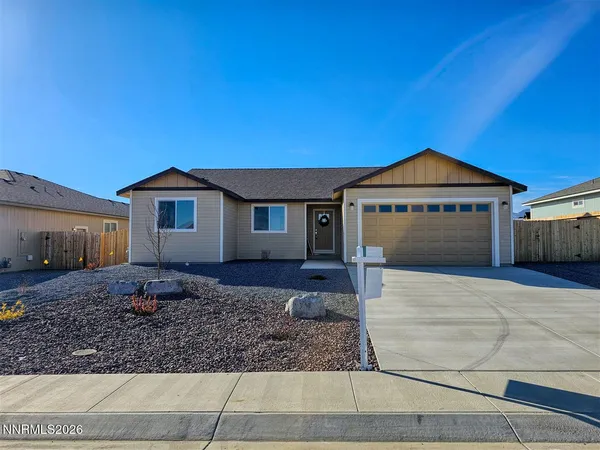 $435,000 | 422 Seminole Drive, Yerington, NV 89447