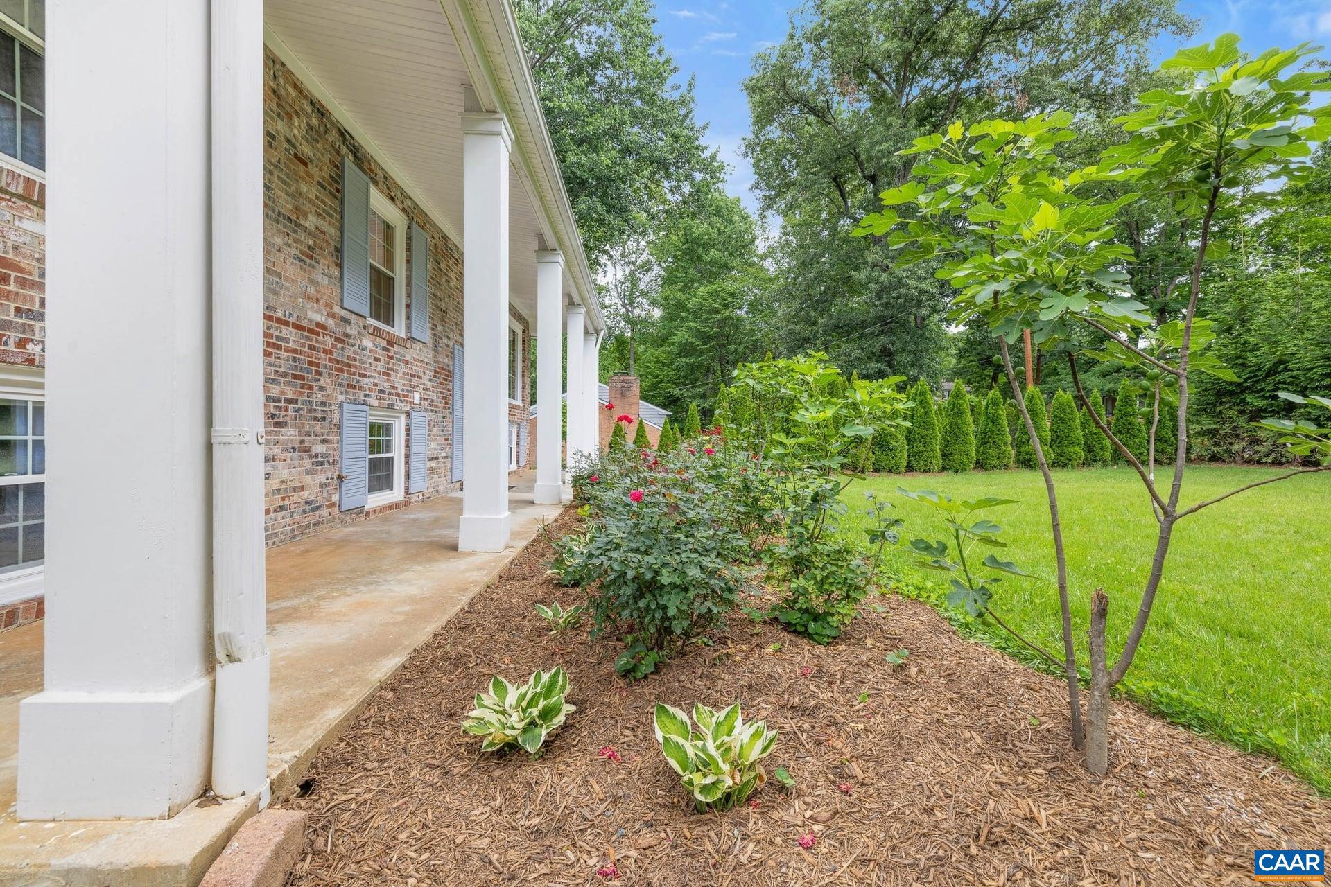 2417 Angus Road Charlottesville, VA 22901 - Photo 6 of 67