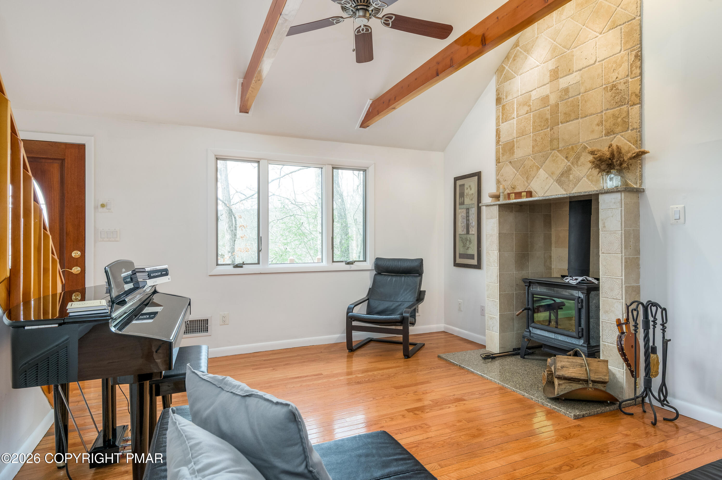 6159 Decker Road Bushkill, PA 18324 - Photo 16 of 44 018-6159decker-mbertsch