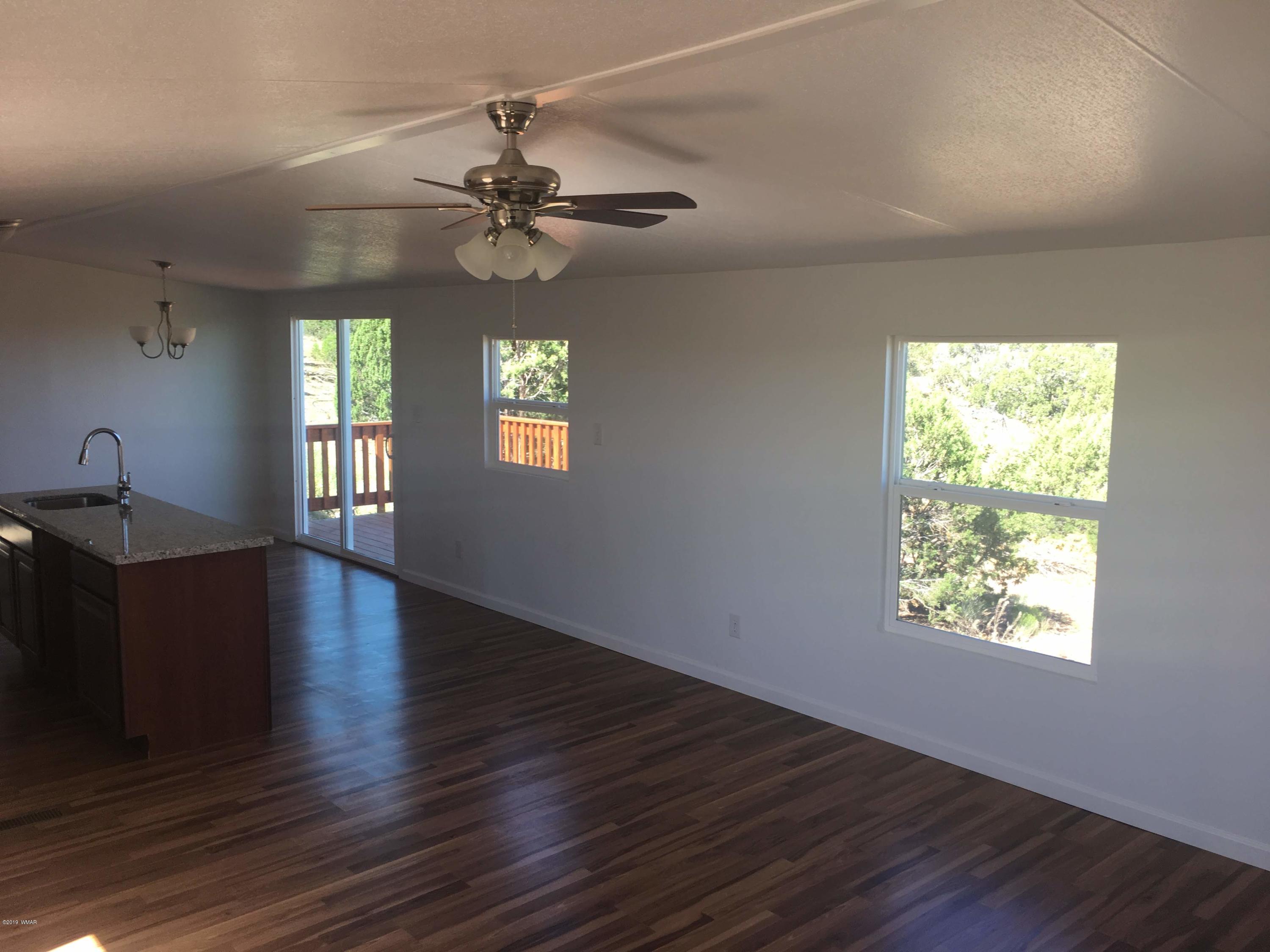 7648 Hart Ranch Road Show Low, AZ 85901 - Photo 6 of 23