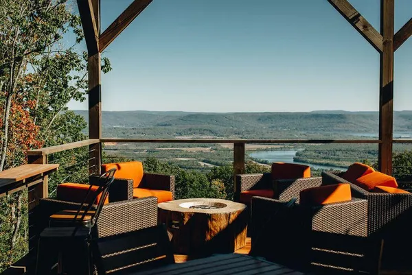 $1,395,000 | 2070 River Bluffs Drive, Jasper, TN 37347