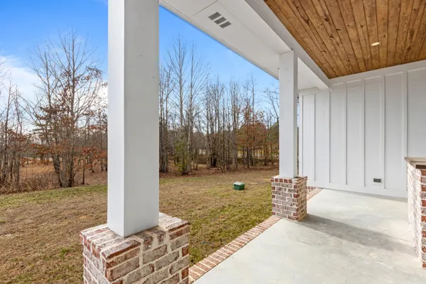$1,395,000 | 2070 River Bluffs Drive, Jasper, TN 37347