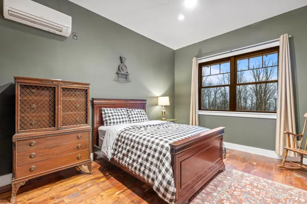 $1,395,000 | 2070 River Bluffs Drive, Jasper, TN 37347