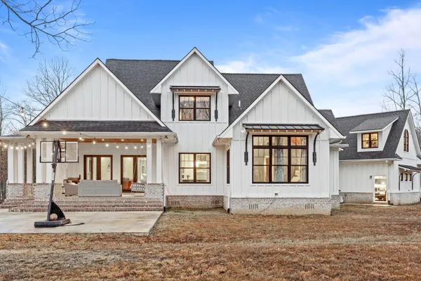 $1,395,000 | 2070 River Bluffs Drive, Jasper, TN 37347