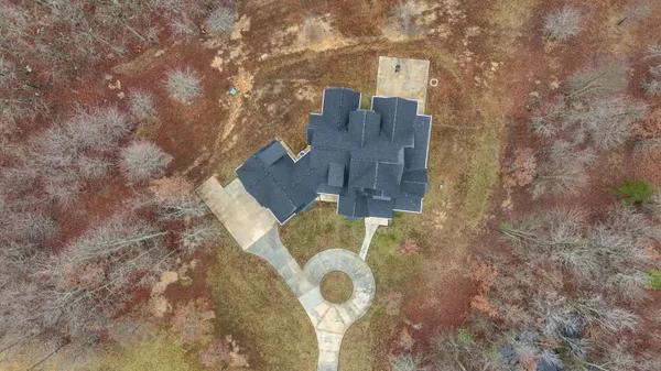 $1,395,000 | 2070 River Bluffs Drive, Jasper, TN 37347