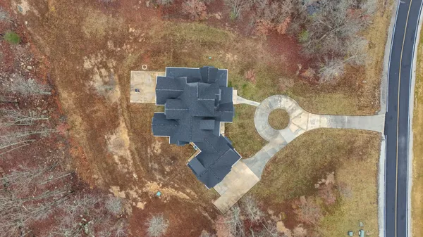 $1,395,000 | 2070 River Bluffs Drive, Jasper, TN 37347