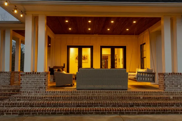 $1,395,000 | 2070 River Bluffs Drive, Jasper, TN 37347