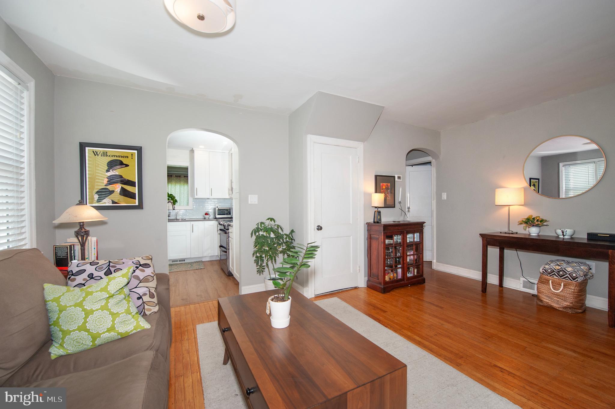 384 Old Eagle School Road Wayne, PA 19087 - Photo 3 of 28