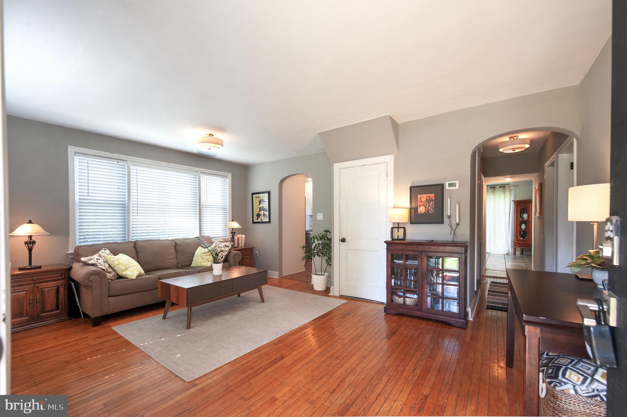 384 Old Eagle School Road Wayne, PA 19087 - Photo 4 of 28