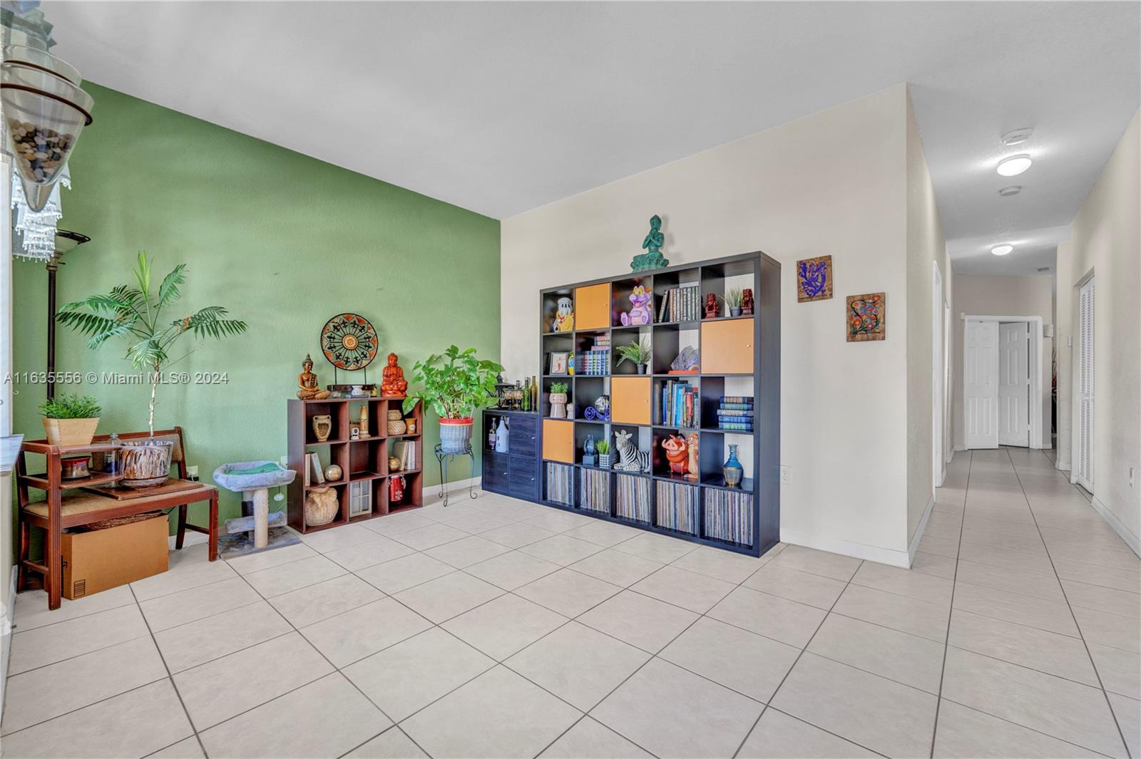 426 West 70th Street Hialeah, FL 33014 - Photo 4 of 26 a view of store