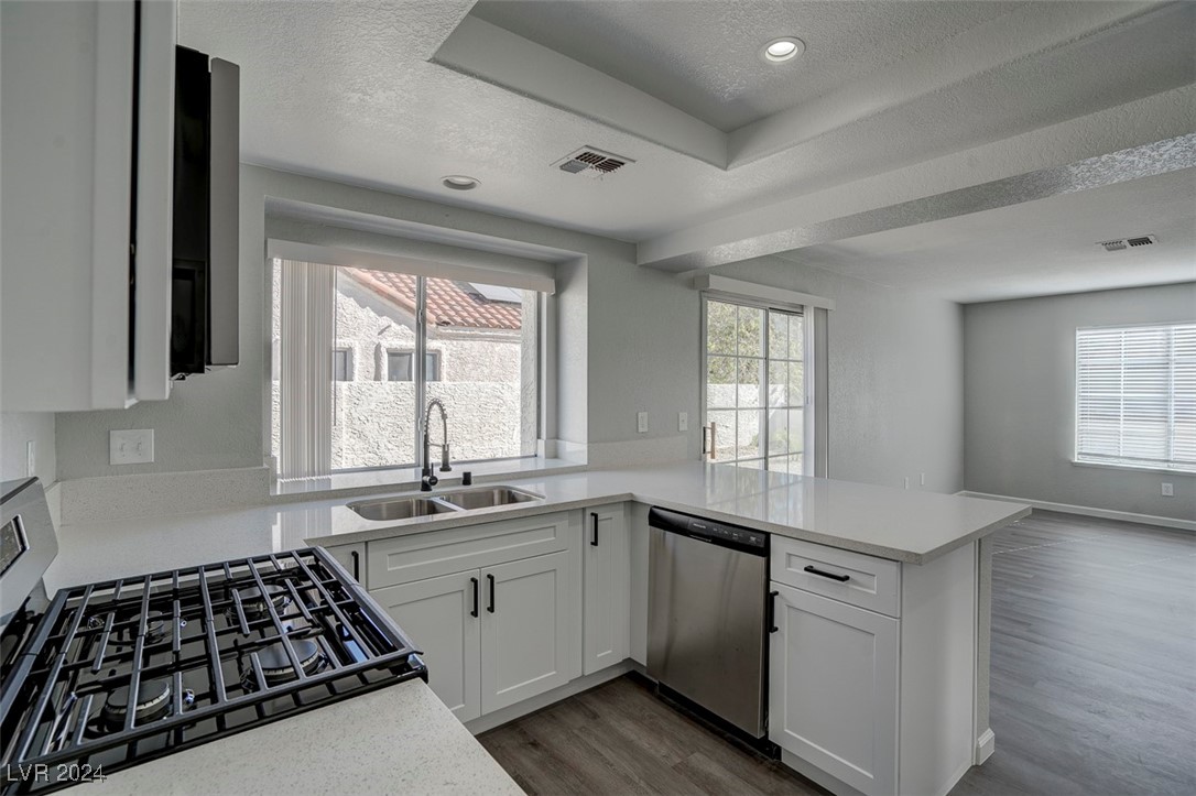 1816 Somersby Way Henderson, NV 89014 - Photo 15 of 44