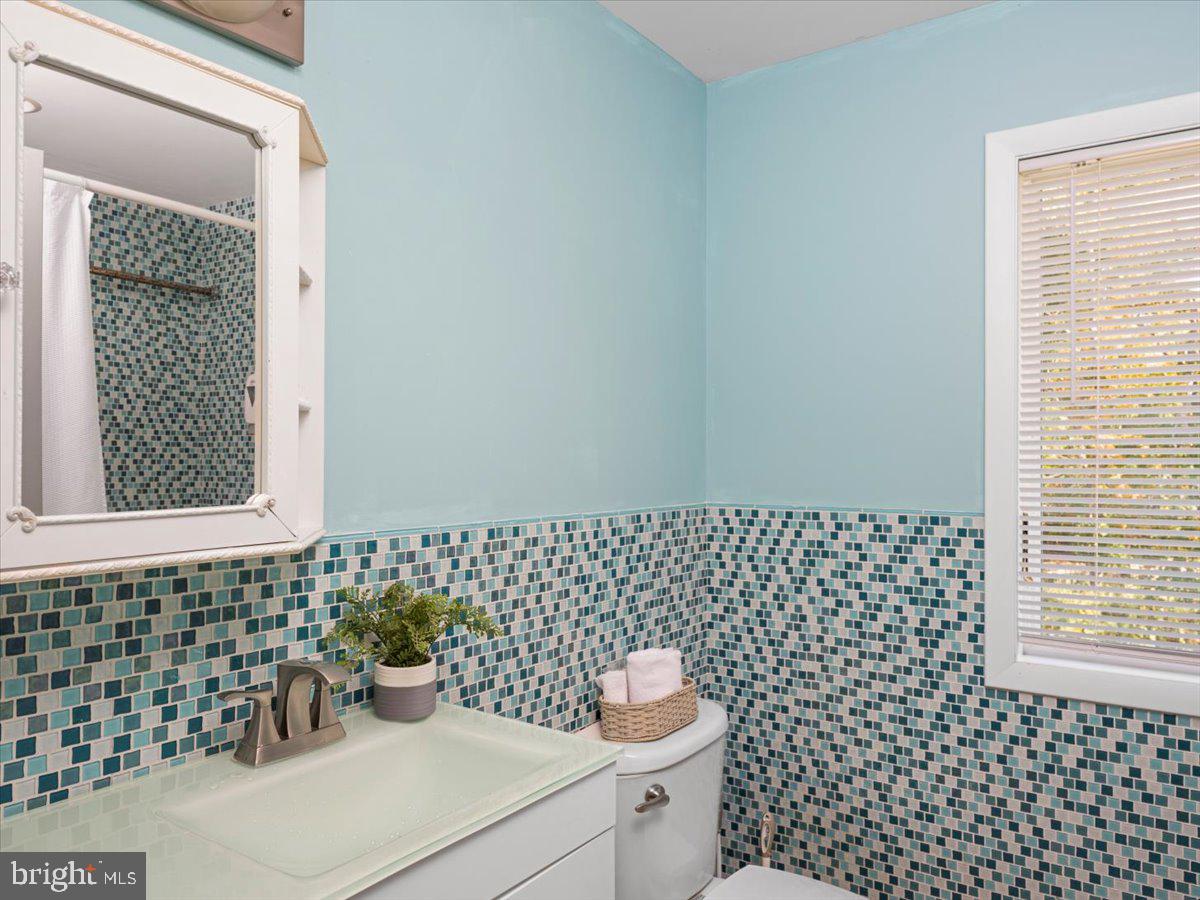 3533 State Rte 2012 Union Dale, PA 18470 - Photo 25 of 57 Updated bath with mosaic accent