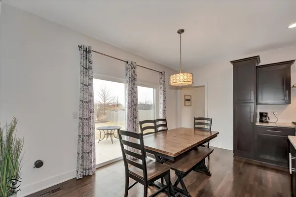$459,900 | 24525 Clydesdale Drive, Manhattan, IL 60442