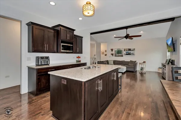 $459,900 | 24525 Clydesdale Drive, Manhattan, IL 60442
