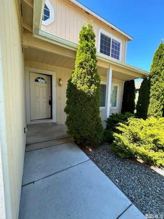 $2,600 | 17910 Drift Creek Court, Reno, NV 89508
