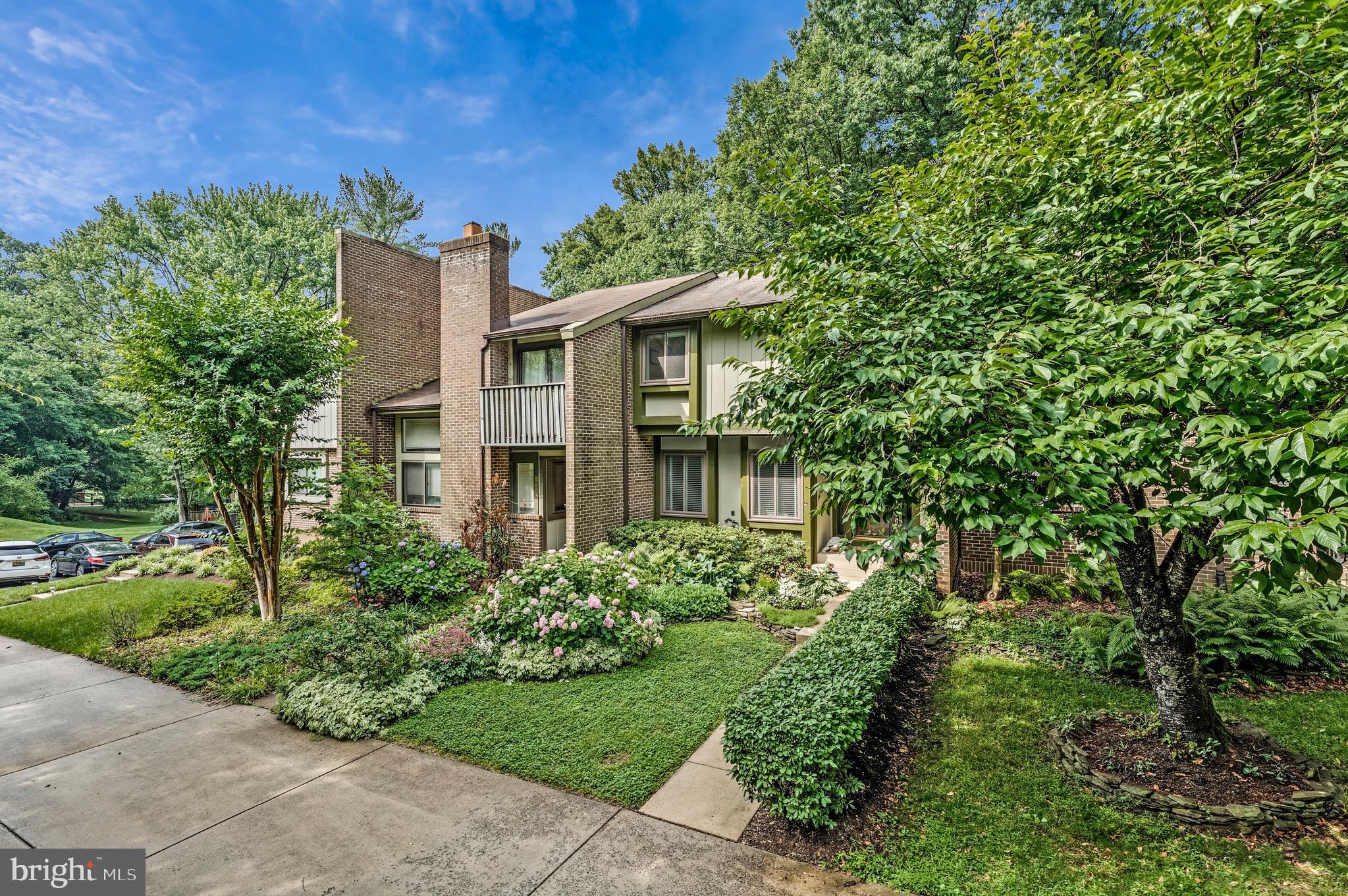 2014 Winged Foot Court Reston, VA 20191 - Photo 6 of 13