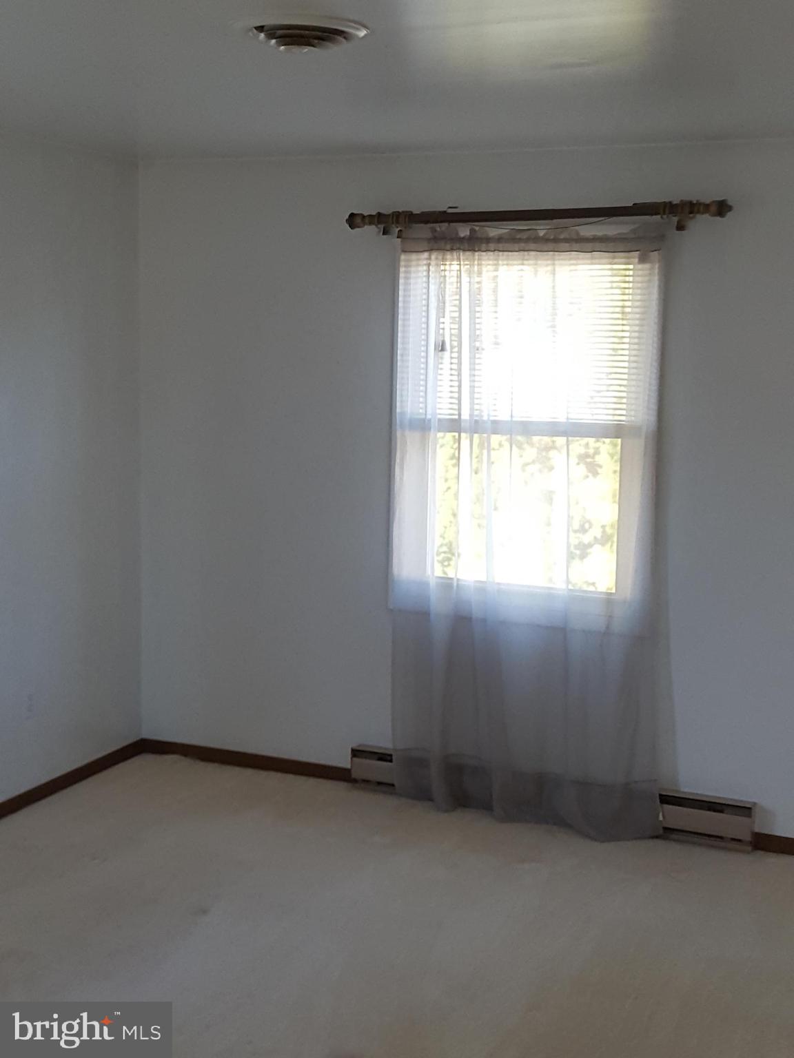 237 Wakefield Road Hagerstown, MD 21740 - Photo 21 of 23 Bedroom