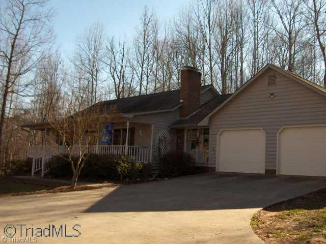 492 Silver Ridge Drive Lexington, NC 27292 - Photo 1 of 6 Exterior Front.