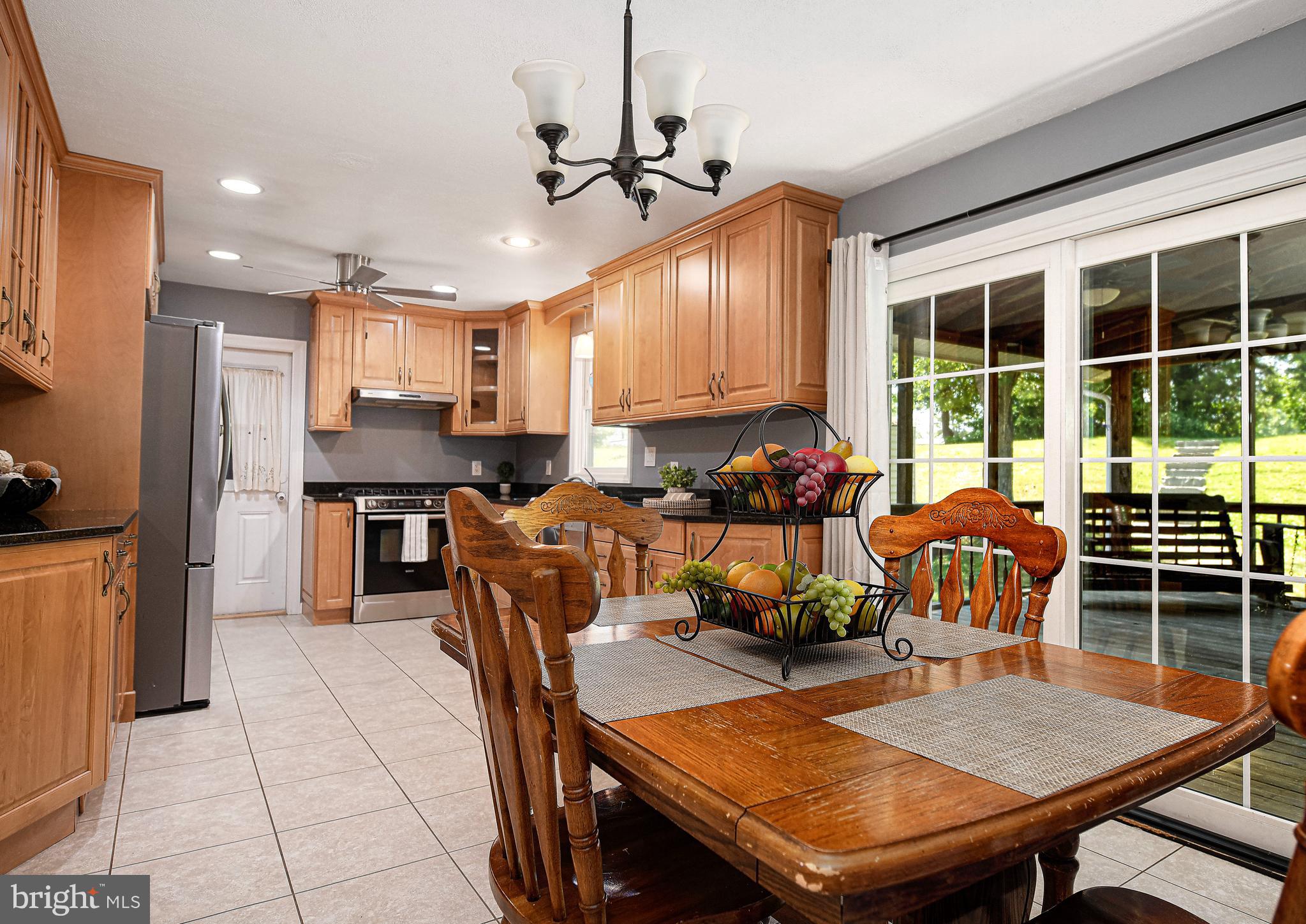 426 Gilmor Road Joppa, MD 21085 - Photo 9 of 42 Gorgeous updated kitchen