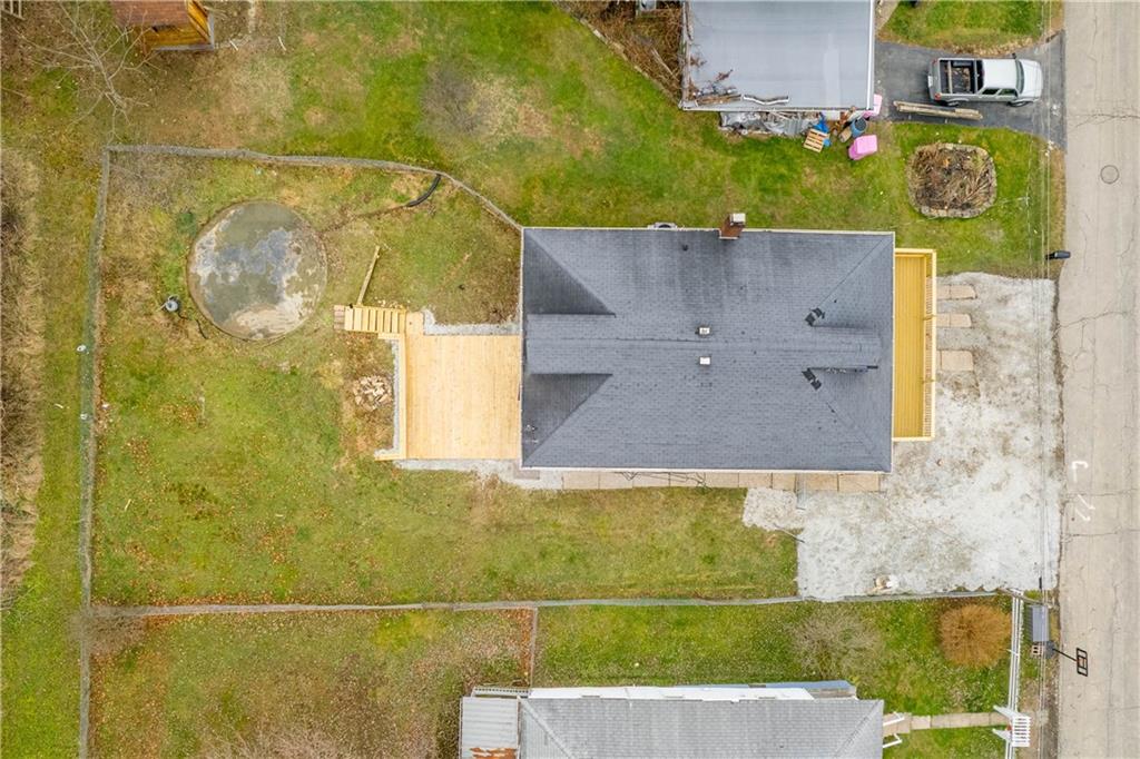 15 Maple Street Scenery Hill, PA 15360 - Photo 4 of 24 view of a bathroom