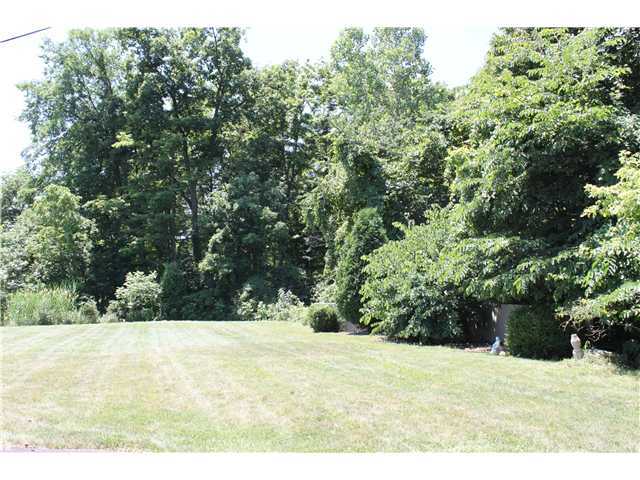 3963 Clotts Road Columbus, OH 43230 - Photo 3 of 11