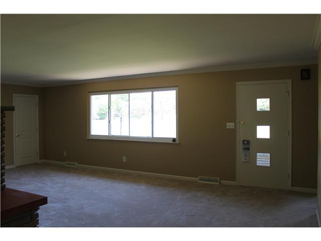 3963 Clotts Road Columbus, OH 43230 - Photo 4 of 11