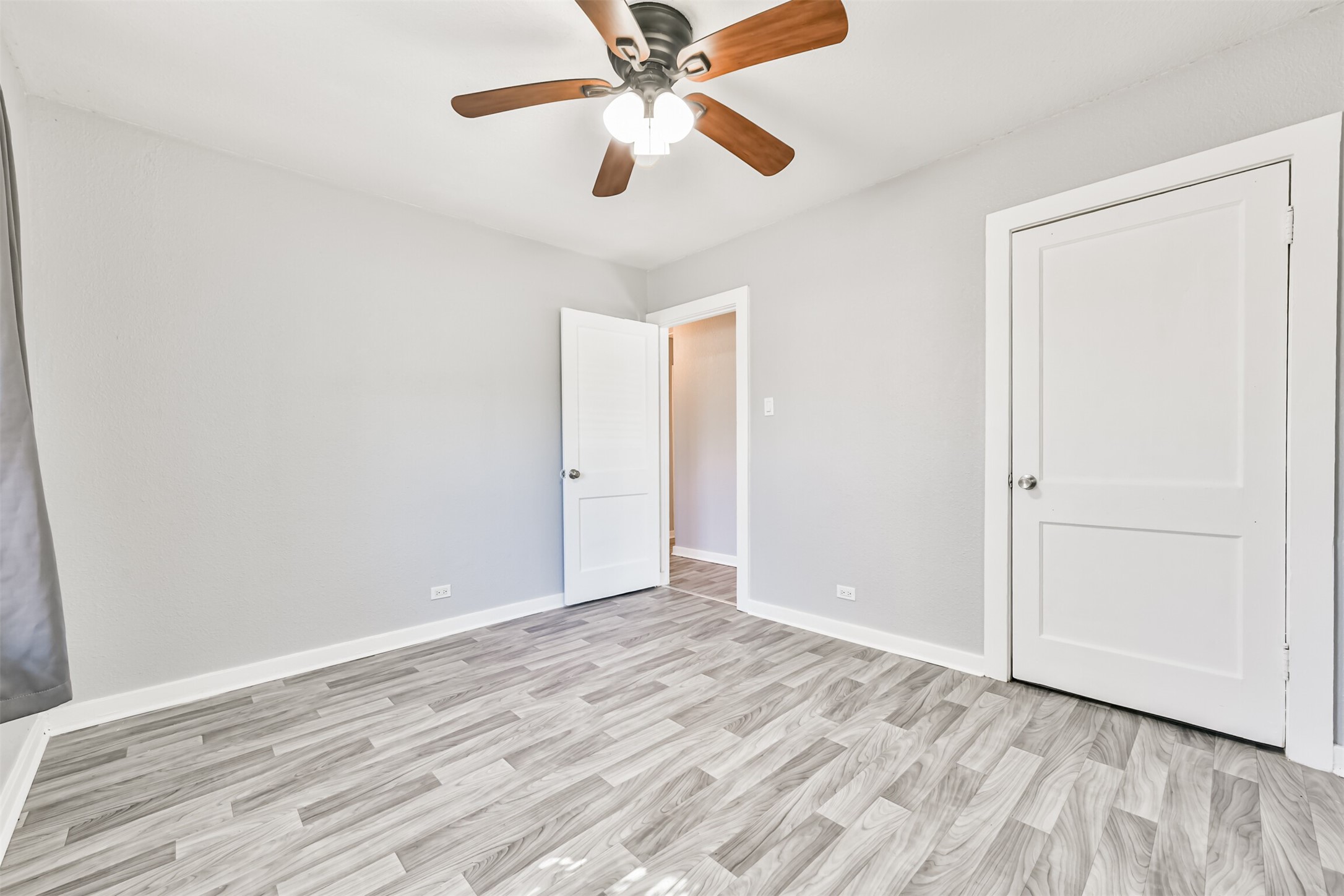 1021 Maple Street La Marque, TX 77568 - Photo 14 of 17 Bedroom 2