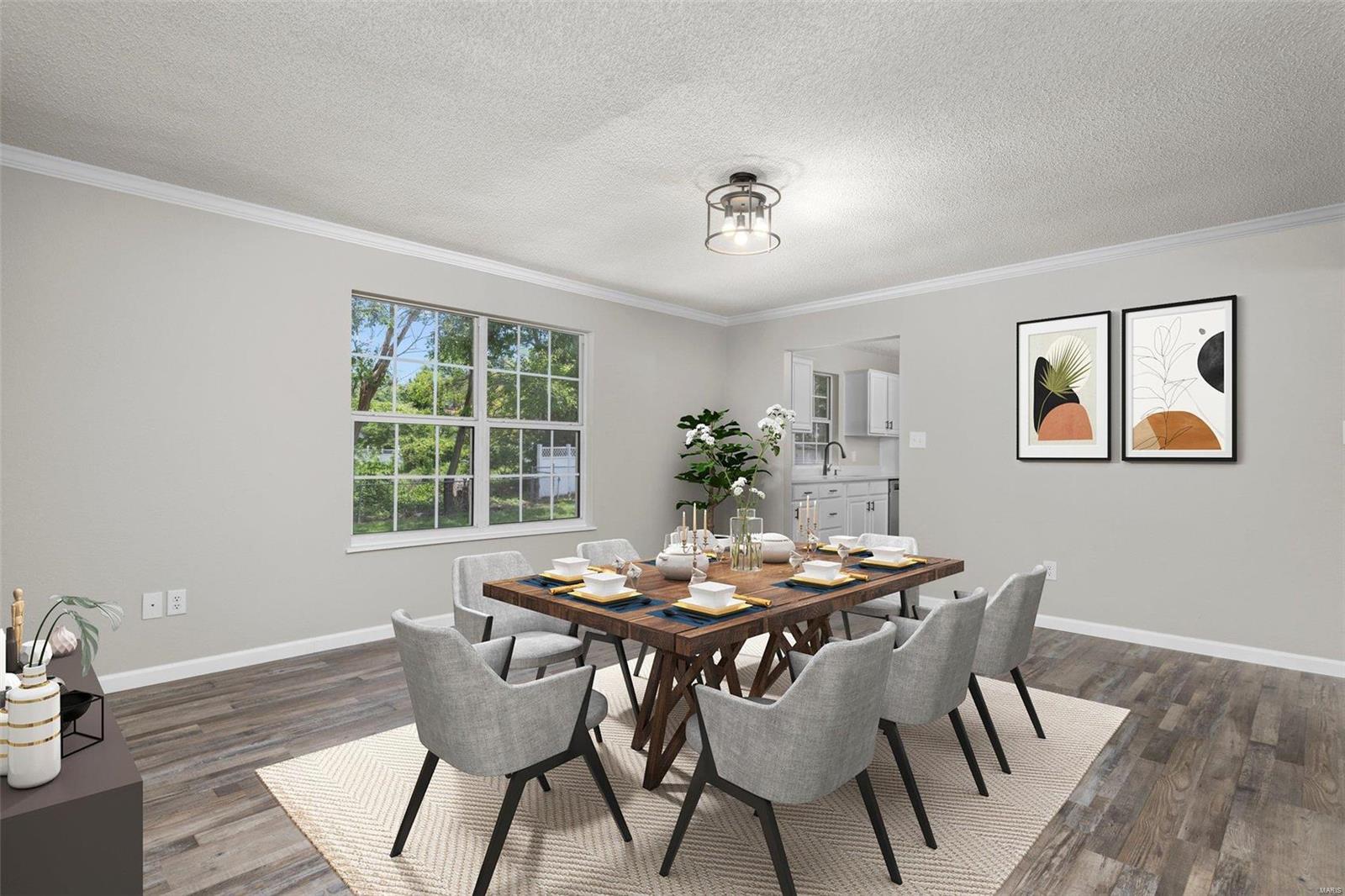 5458 Milburn Road Oakville, MO 63129 - Photo 11 of 32