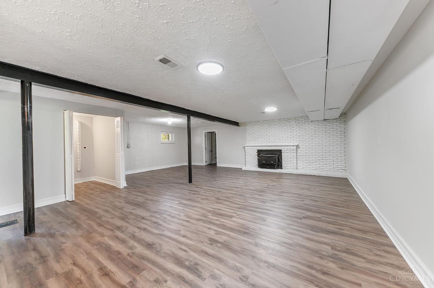 5630 Dry Ridge Road Cincinnati, OH 45252 - Photo 25 of 39 Gallery Image 25