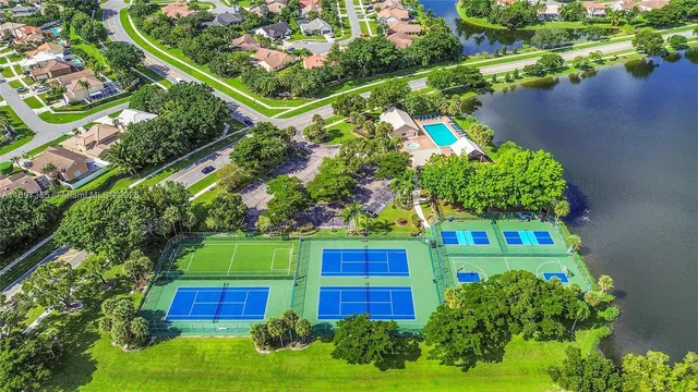 $420,000 | 18578 Woodstream Drive, Boca Raton, FL 33498