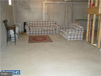 410 Longview Drive Sinking Spring, PA 19608 - Photo 12 of 12 Gallery Image 12