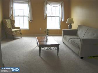 410 Longview Drive Sinking Spring, PA 19608 - Photo 3 of 12 Gallery Image 3