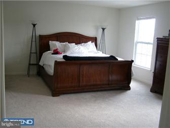 410 Longview Drive Sinking Spring, PA 19608 - Photo 7 of 12 Gallery Image 7