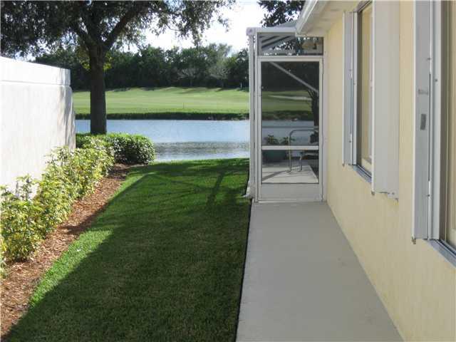 972 Southwest Balmoral Trace Stuart, FL 34997 - Photo 2 of 20 Gallery Image 2
