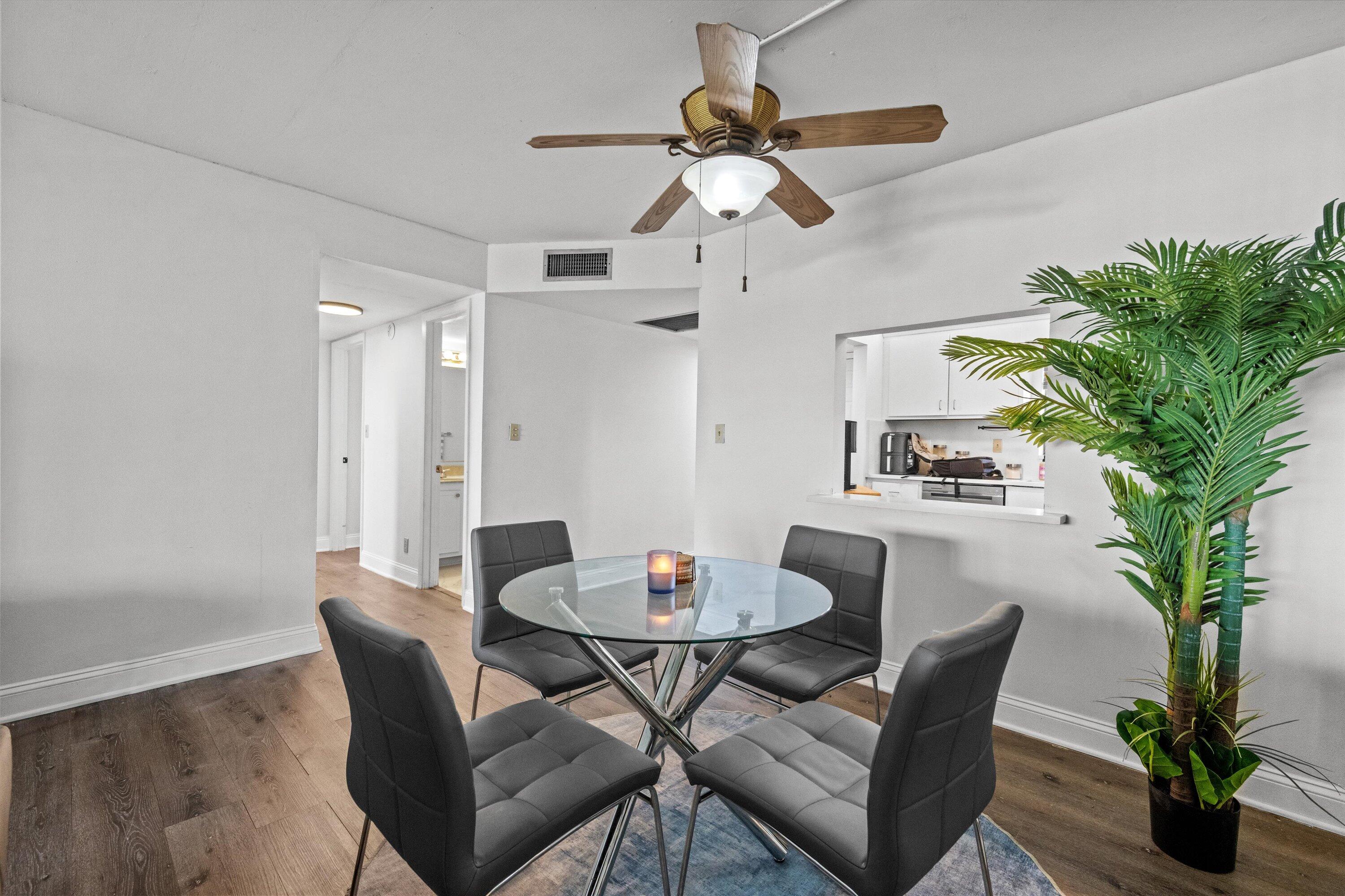 9355 Southwest 8th Street, Unit 410 Boca Raton, FL 33428 - Photo 7 of 18 07-DSC_5283-Edit