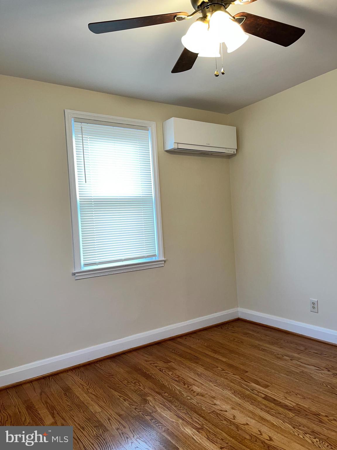 701 Wicklow Road Baltimore, MD 21229 - Photo 18 of 25