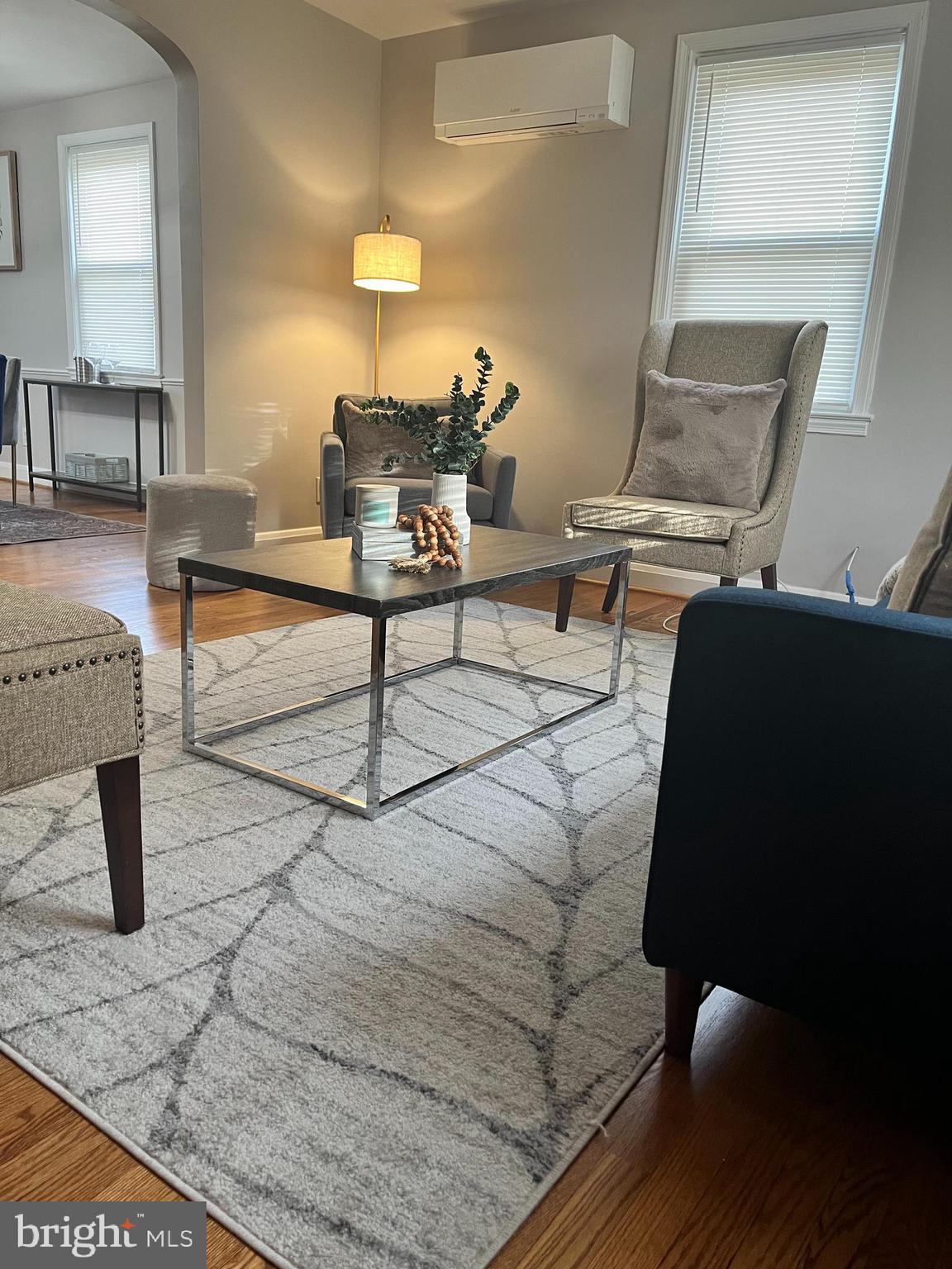701 Wicklow Road Baltimore, MD 21229 - Photo 4 of 25