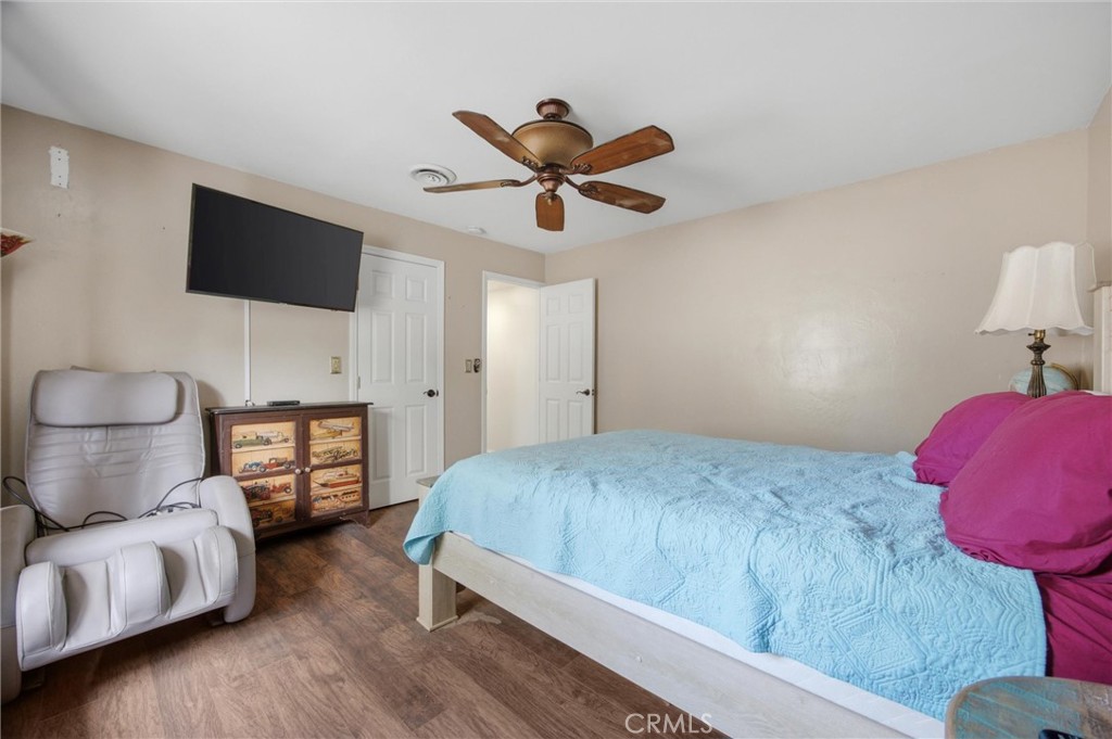 26001 Bear Valley Road Tehachapi, CA 93561 - Photo 40 of 58 Gallery Image 40