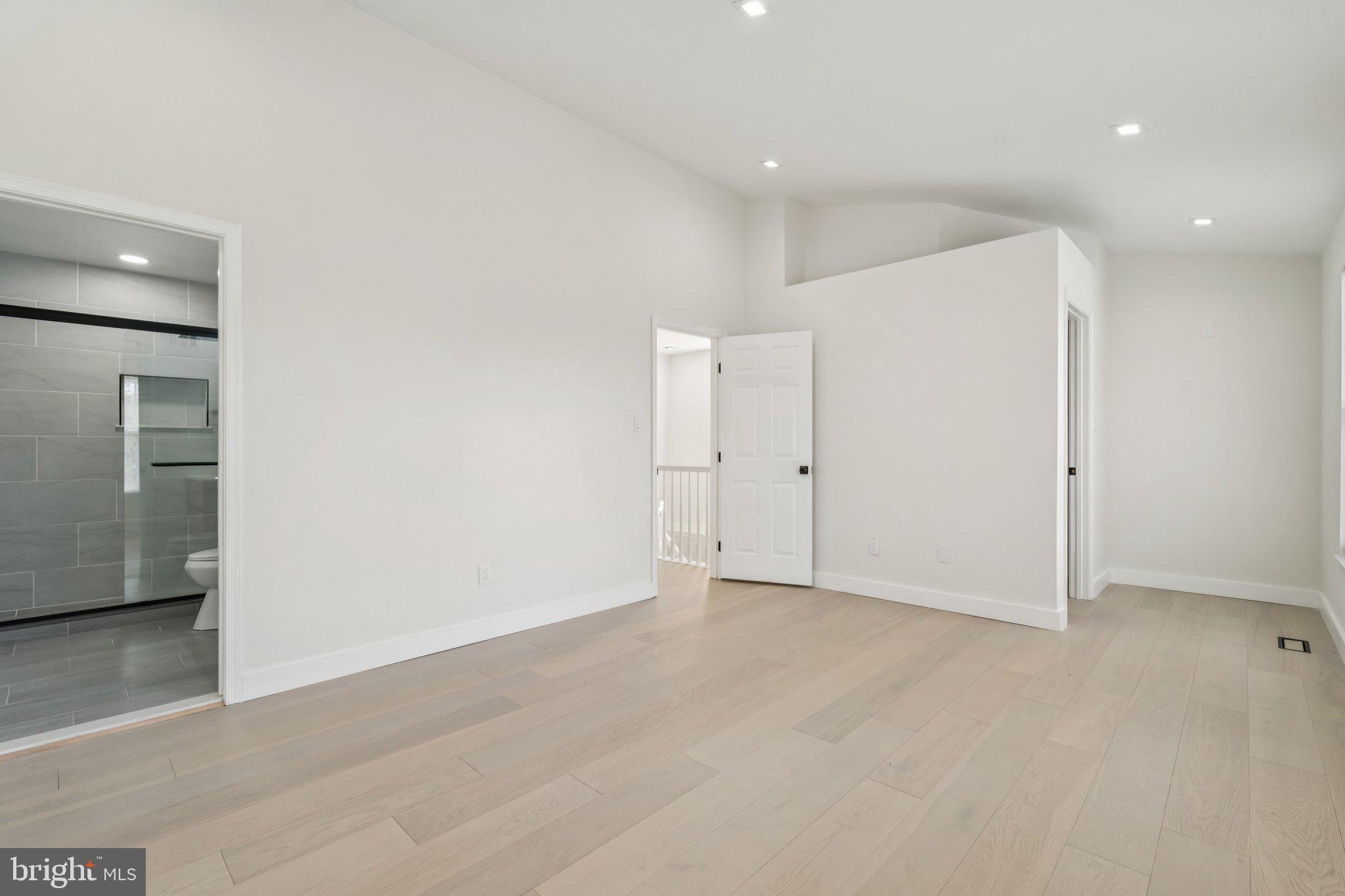 43501 Postrail Square Ashburn, VA 20147 - Photo 20 of 35 a view of an empty room