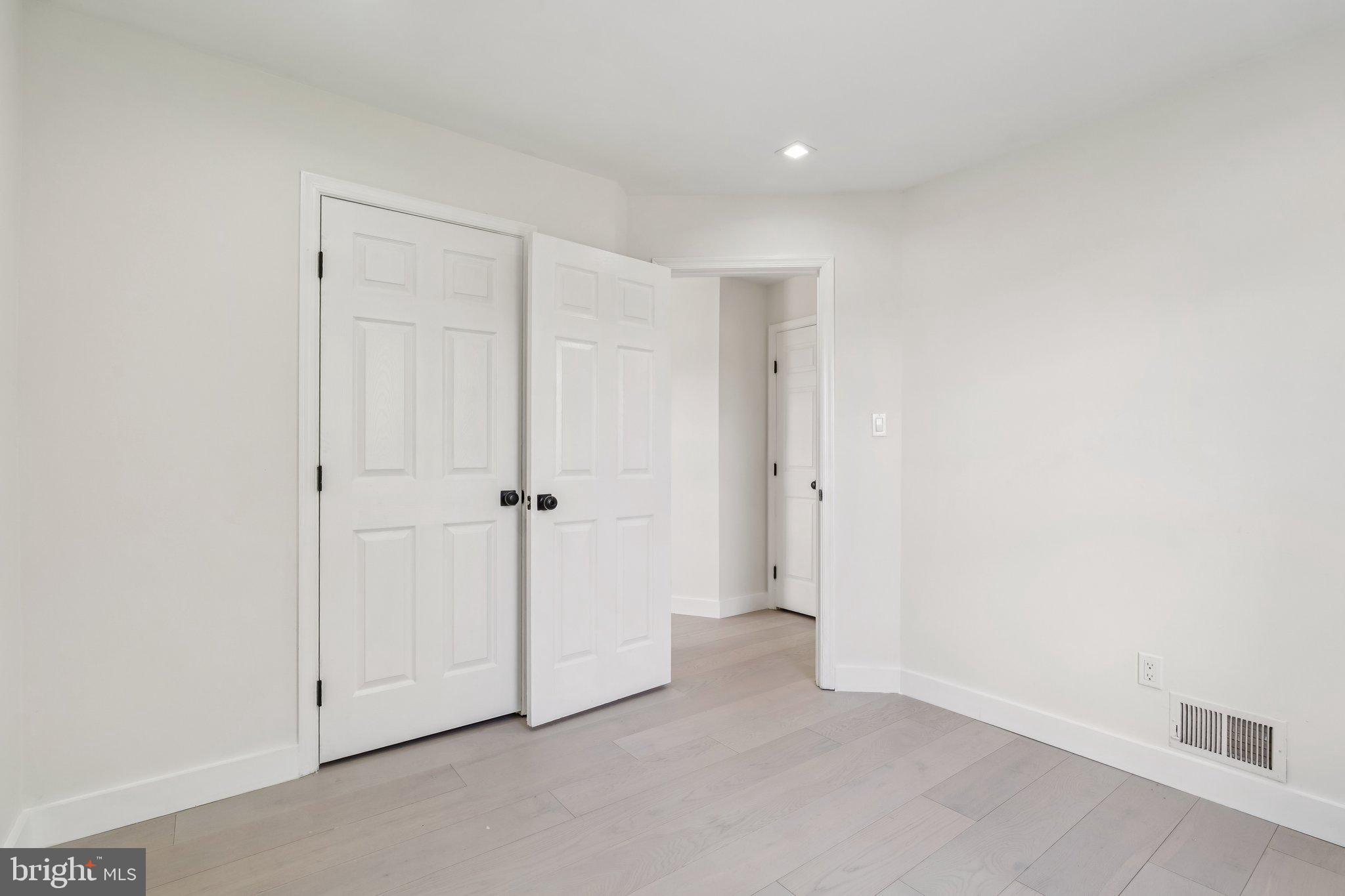 43501 Postrail Square Ashburn, VA 20147 - Photo 26 of 35 a view of an empty room